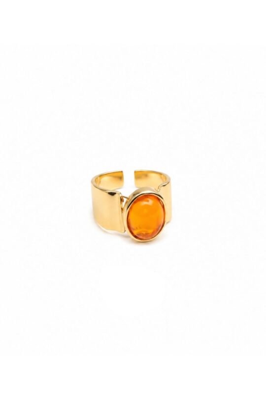 Elegant Royal Blue Stone Ring