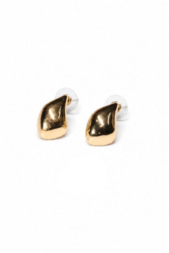 Leaf Pattern Gold Earrings