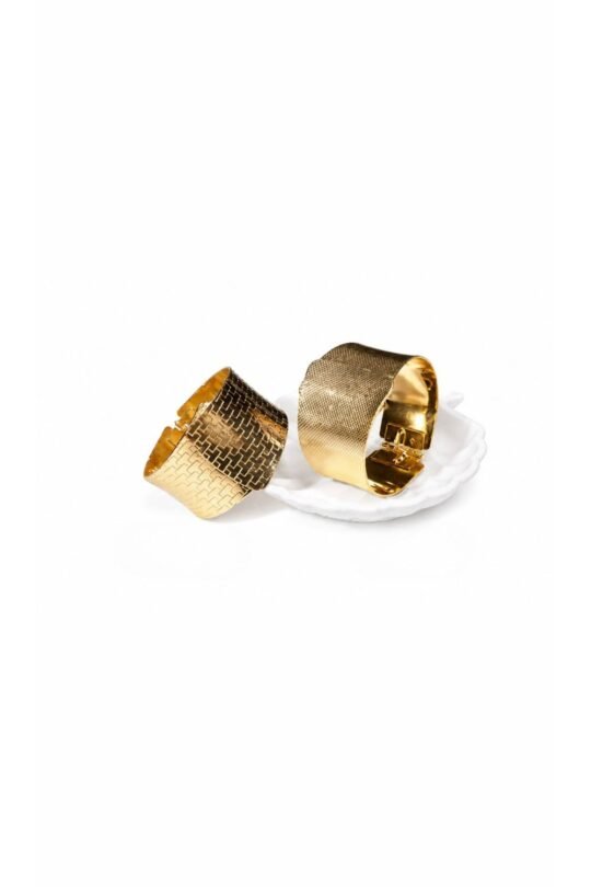 Modern Designer Broad Bracelet for Every Occasion
