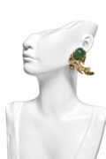 Green Emerald Stone accent over Metallic Blowing Branch Earring.