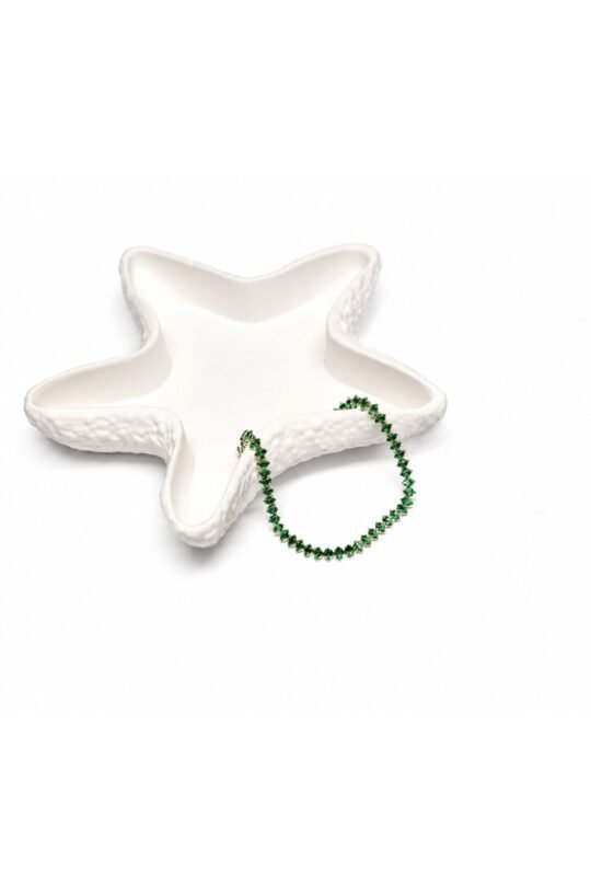 Outstanding Emerald accent Bracelet