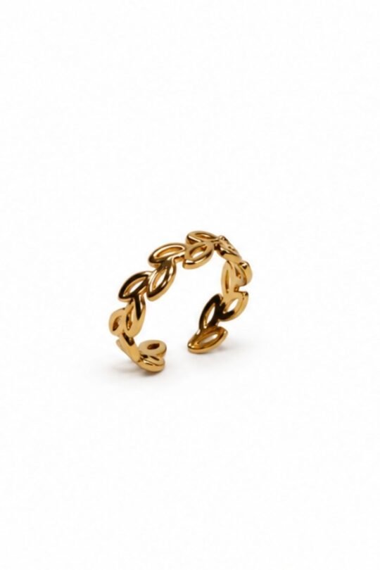 Stylish zig-zag petal Ring
