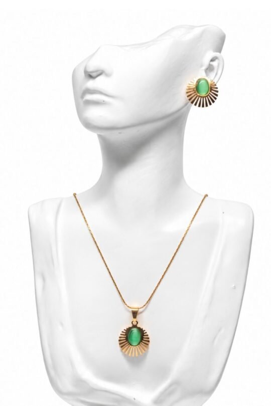Elegant Green Stone Sunburst Pendant & Earring Set