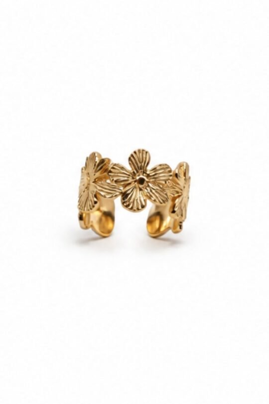 Beautiful Floral Ring