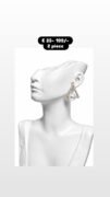 Graceful pearl accent centerpiece Triangle Earrings